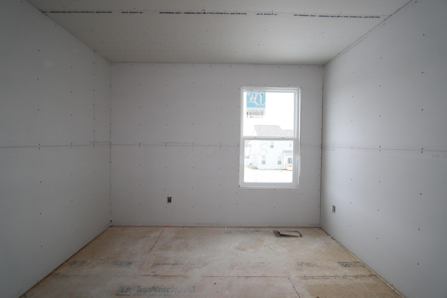 575 Trestle Avenue, Plain City, Ohio image 11
