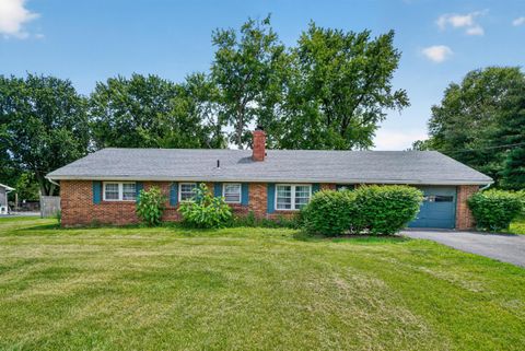 Photo of 589 Park Road, Columbus, OH 43085 (MLS # 226020621)
