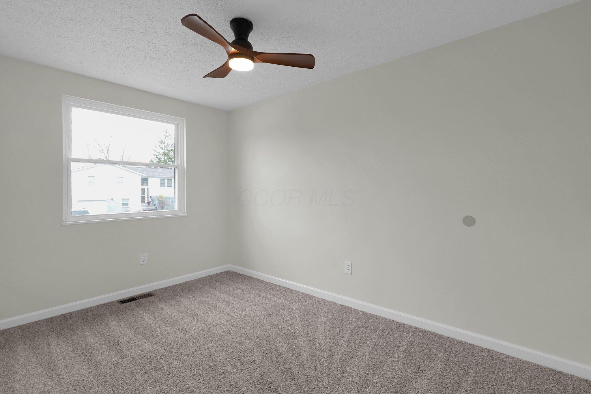 614 Evergreen Terrace, Columbus, Ohio image 25