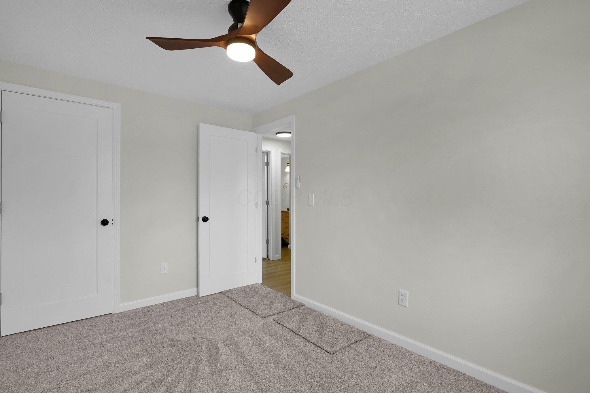614 Evergreen Terrace, Columbus, Ohio image 26