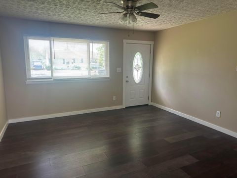 Tiny photo for 2446 Kitchner Drive, Columbus, OH 43207 (MLS # 226015023)