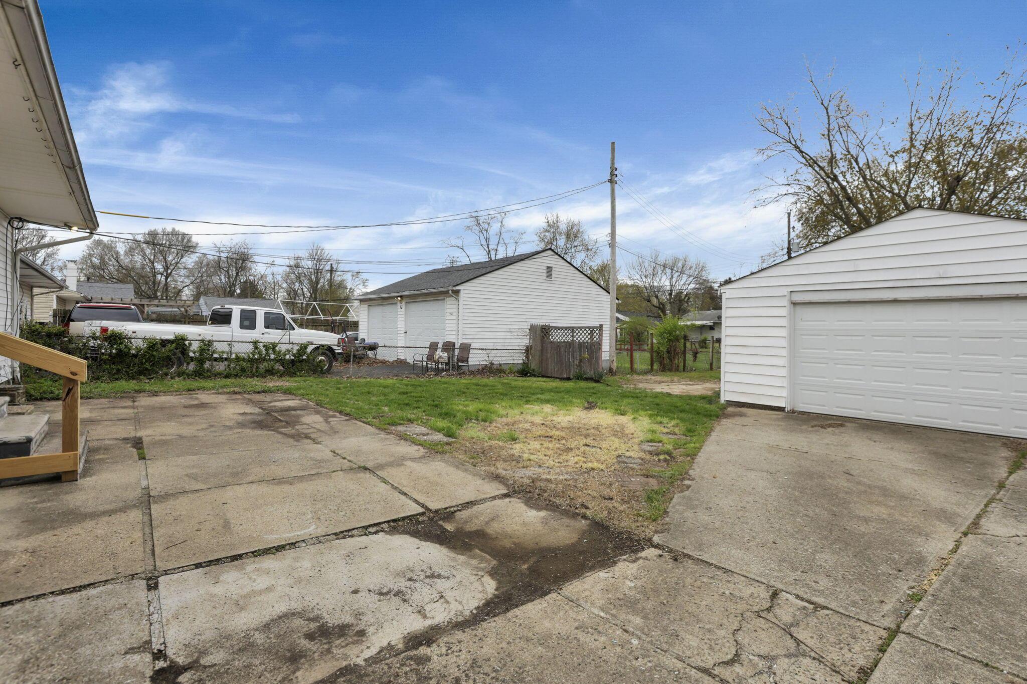 3161 Lewis Road, Columbus, Ohio image 27