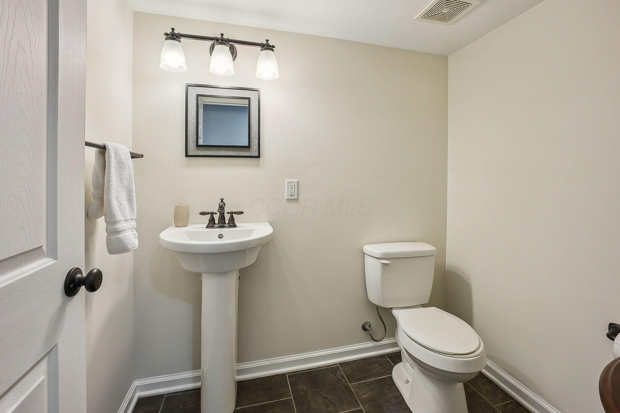 4400 Airendel Court, Columbus, Ohio image 27
