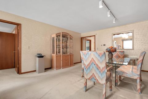 Tiny photo for 3160 Kingstree Court, Dublin, OH 43017 (MLS # 226018124)