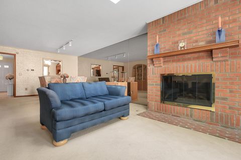 Tiny photo for 3160 Kingstree Court, Dublin, OH 43017 (MLS # 226018124)