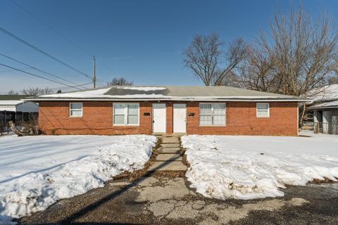 Photo of 2856 Vanderberg Avenue, Columbus, OH 43204 (MLS # 226006011)