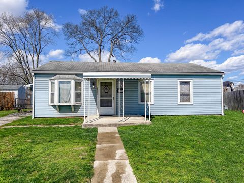 Photo of 2676 Shelly Drive, Columbus, OH 43207 (MLS # 226007744)