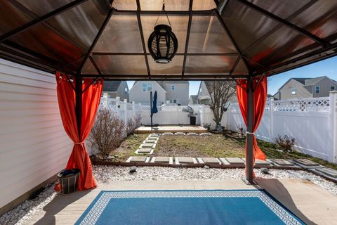 Tiny photo for 6777 Bigerton Bend, Canal Winchester, OH 43110 (MLS # 226005521)