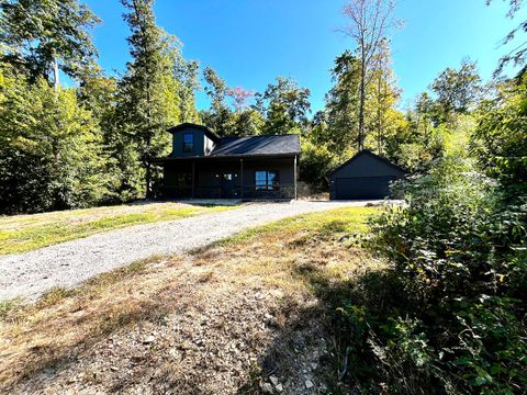 Homes For Sale - 1456 Debord Road<br/> Ross County, Chillicothe, OH 45601