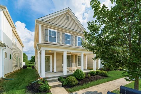 Photo of 7887 Ashenden Drive, Blacklick, OH 43004 (MLS # 226025150)