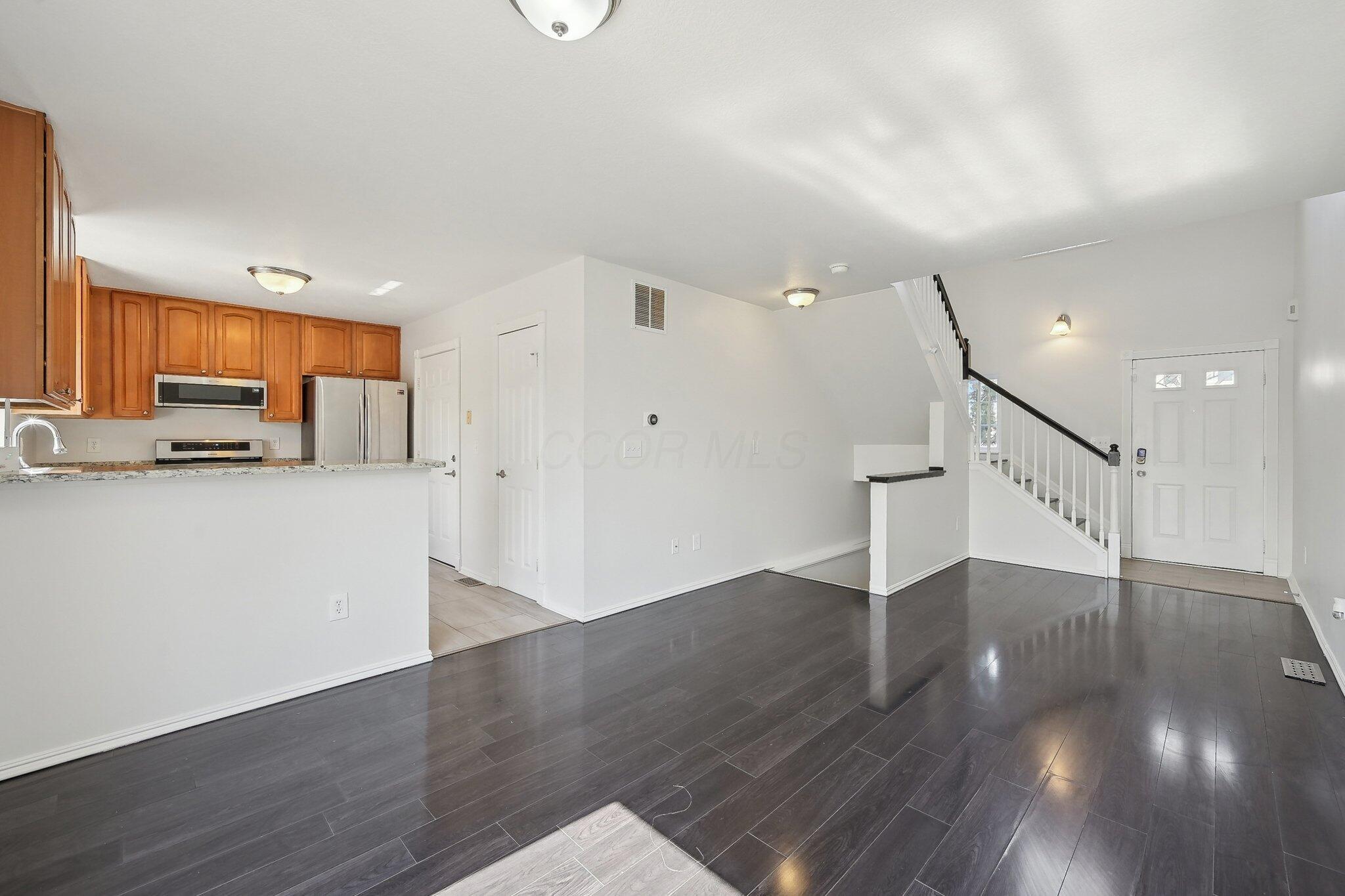 1143 Green Knoll Drive, Westerville, Ohio image 17