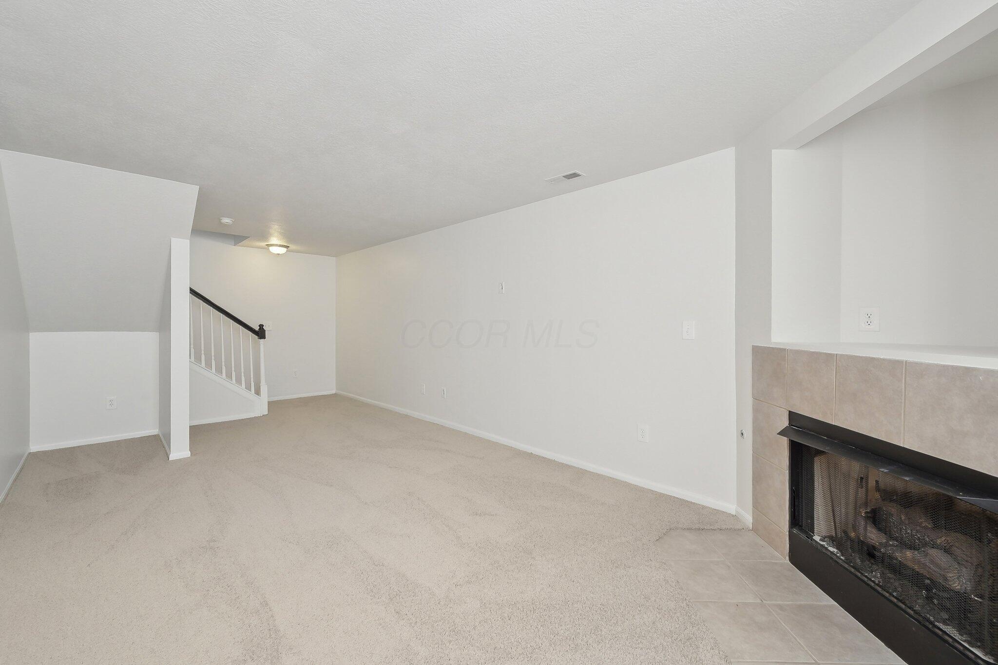 1143 Green Knoll Drive, Westerville, Ohio image 26