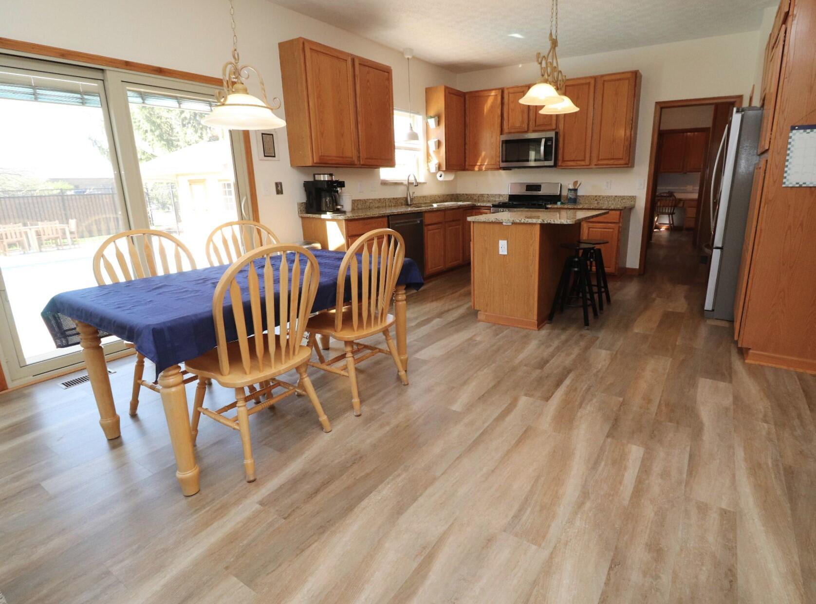 4715 Hickorybend Drive, Grove City, Ohio image 22