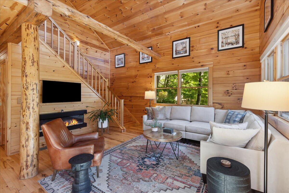 653 Natchez Lane, Sugar Grove, Ohio image 17