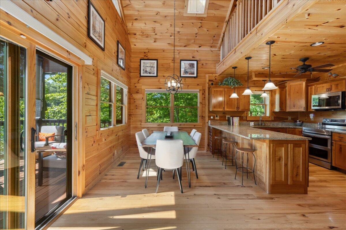 653 Natchez Lane, Sugar Grove, Ohio image 18