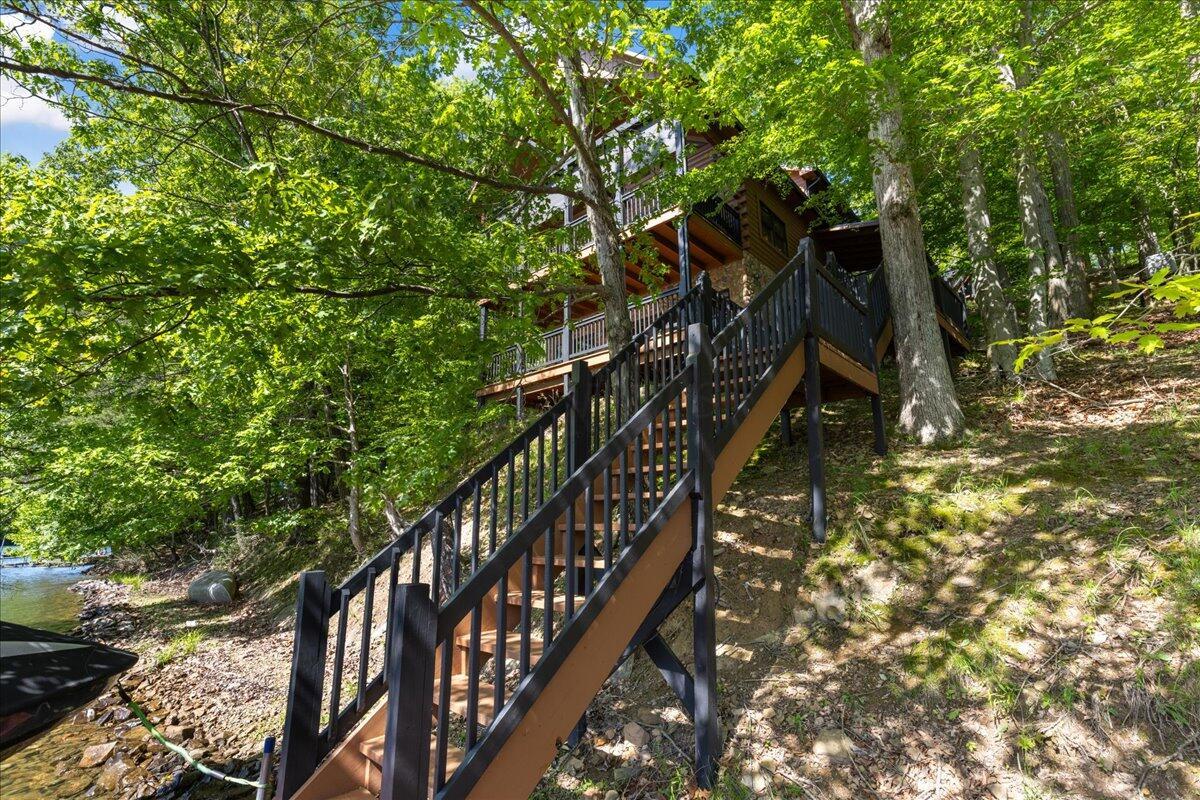 653 Natchez Lane, Sugar Grove, Ohio image 43