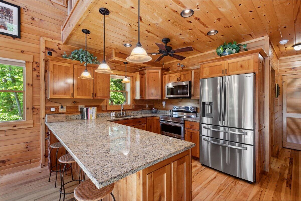 653 Natchez Lane, Sugar Grove, Ohio image 20