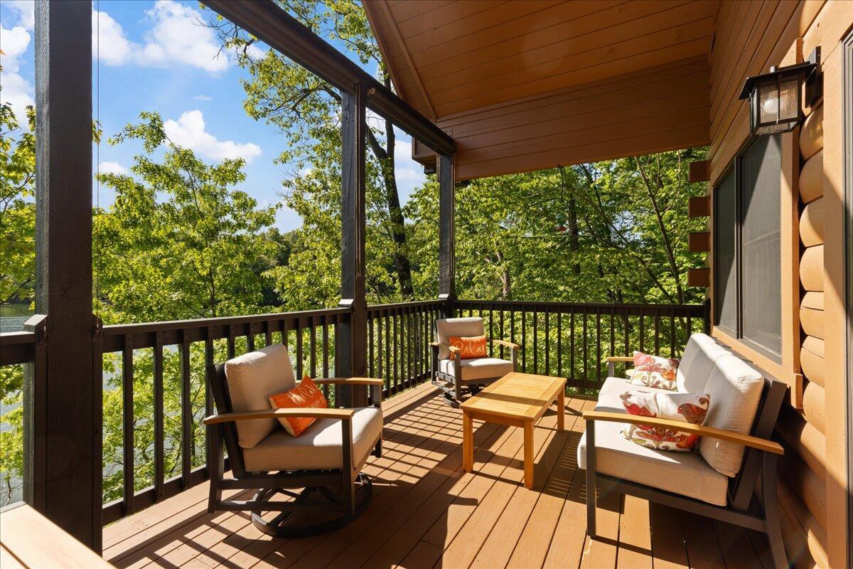 653 Natchez Lane, Sugar Grove, Ohio image 22
