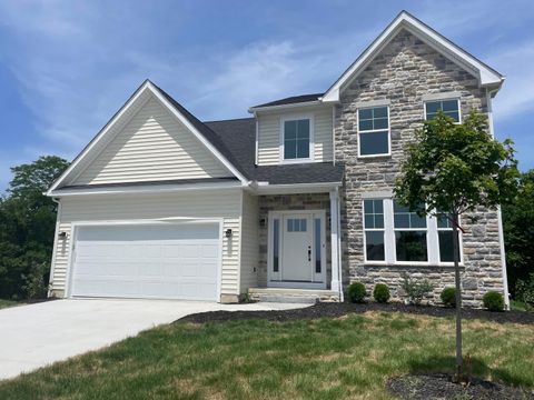 Photo of 10205 Coronado Court, Plain City, OH 43064 (MLS # 225022866)