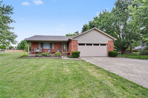 Photo of 510 Long Road NW, Pickerington, OH 43147 (MLS # 226022168)