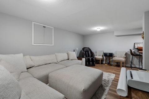 Tiny photo for 652 Eastmoor Boulevard, Columbus, OH 43209 (MLS # 226013995)