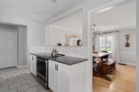 Tiny photo for 652 Eastmoor Boulevard, Columbus, OH 43209 (MLS # 226013995)