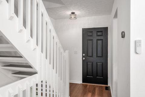 Tiny photo for 4049 Parkcove Drive 19D #19D, Columbus, OH 43230 (MLS # 225045943)