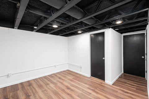 Tiny photo for 4049 Parkcove Drive 19D #19D, Columbus, OH 43230 (MLS # 225045943)