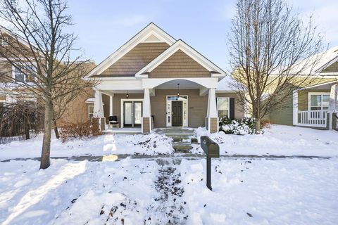 Photo of 2155 Sawgrass Street, Grove City, OH 43123 (MLS # 226002009)