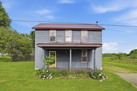 Photo of 4304 Ceramic Road, Crooksville, OH 43731 (MLS # 226018436)