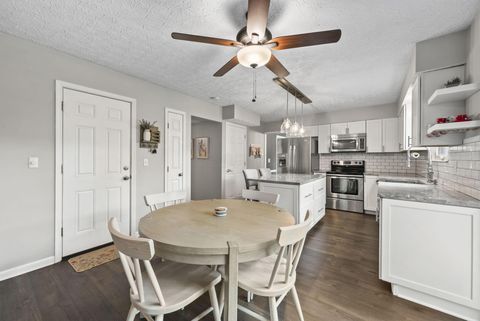 Tiny photo for 3688 Carnforth Drive, Columbus, OH 43221 (MLS # 226022489)