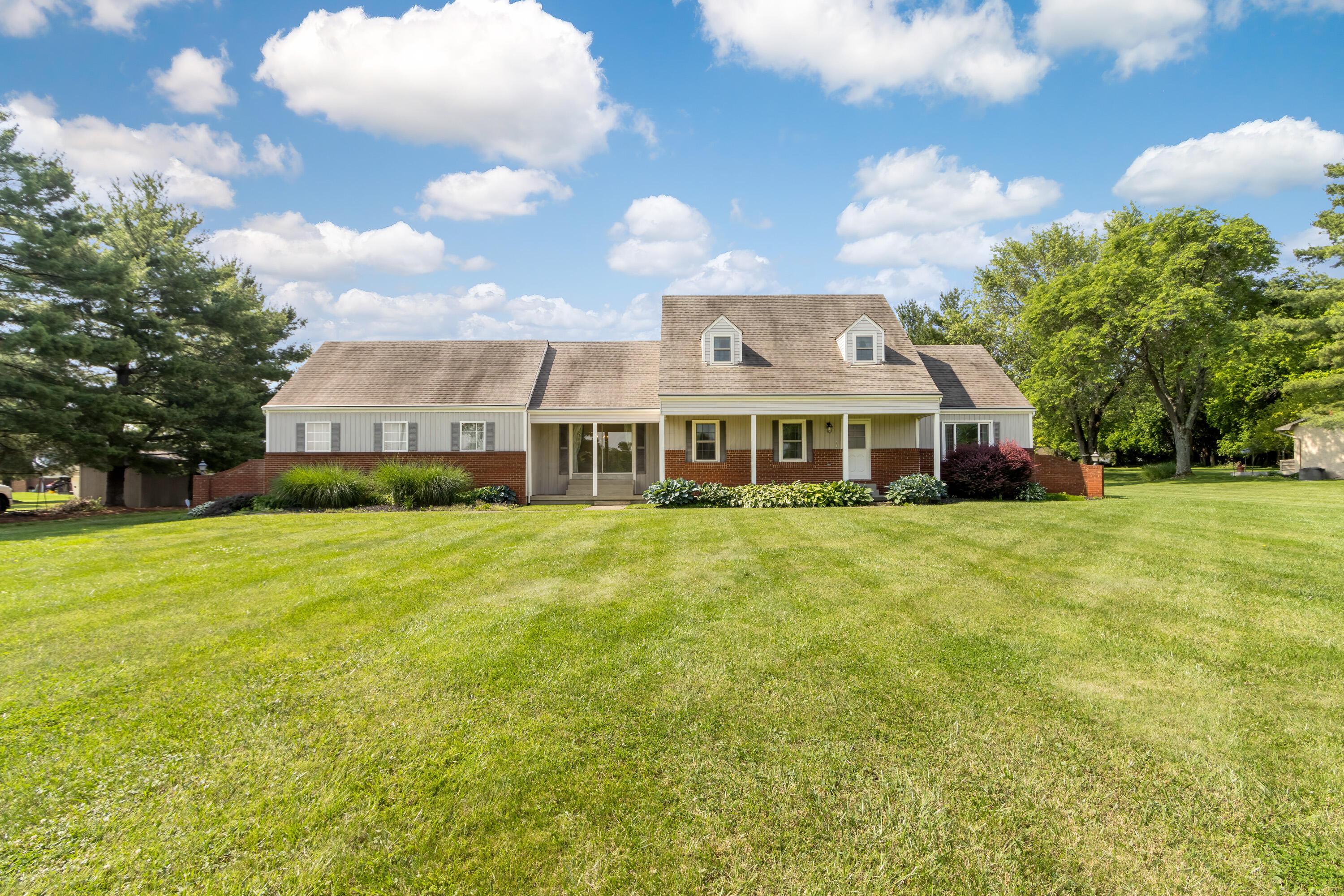 10041 Slough Road, Canal Winchester, Ohio image 2