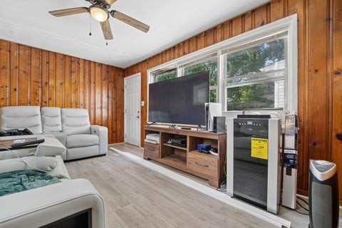 Tiny photo for 2229 Hamilton Avenue, Columbus, OH 43211 (MLS # 226024520)