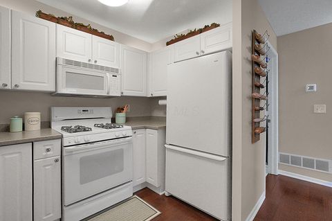 Tiny photo for 1126 Sanctuary Place 4 #4, Columbus, OH 43230 (MLS # 226000561)