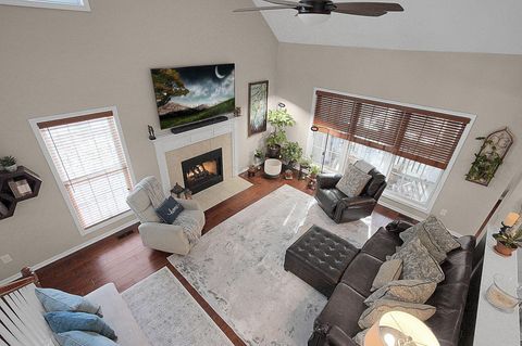 Tiny photo for 1126 Sanctuary Place 4 #4, Columbus, OH 43230 (MLS # 226000561)