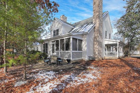 Tiny photo for 1126 Sanctuary Place 4 #4, Columbus, OH 43230 (MLS # 226000561)