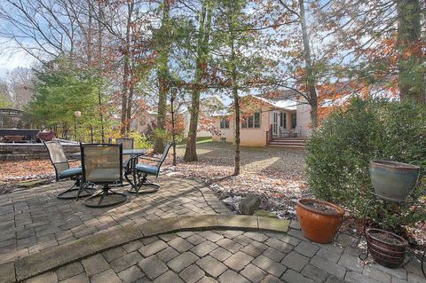 Tiny photo for 1126 Sanctuary Place 4 #4, Columbus, OH 43230 (MLS # 226000561)