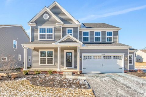 Photo of 7004 Aster Way, Plain City, OH 43064 (MLS # 225025596)