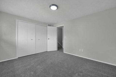 Tiny photo for 25 King Arthur Court, Westerville, OH 43081 (MLS # 226005490)