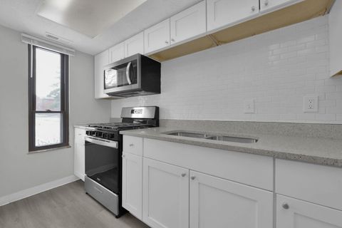 Tiny photo for 25 King Arthur Court, Westerville, OH 43081 (MLS # 226005490)