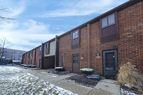 Tiny photo for 25 King Arthur Court, Westerville, OH 43081 (MLS # 226005490)