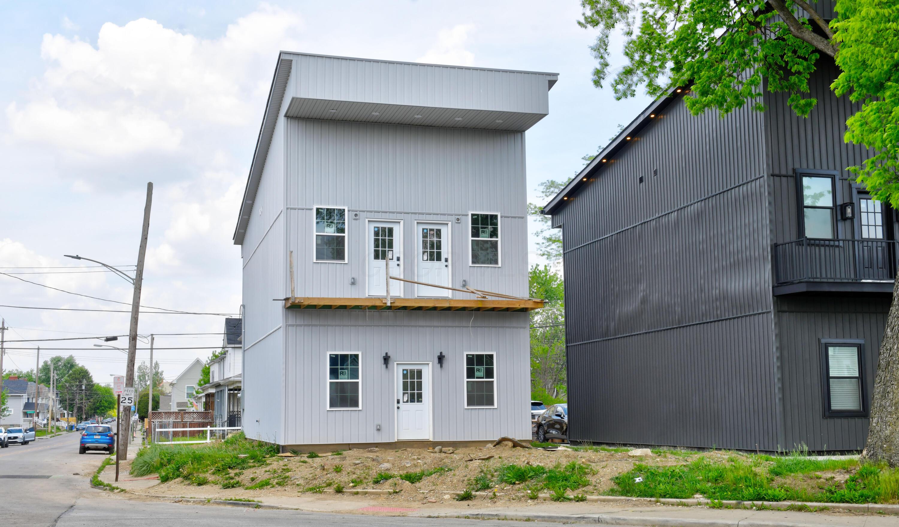 88 E Innis Avenue