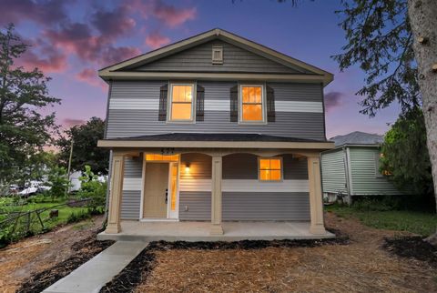 Photo of 577 S Napoleon Avenue, Columbus, OH 43213 (MLS # 226018234)