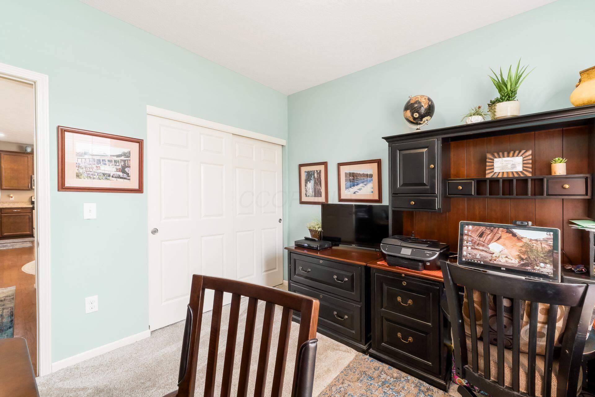 4250 Stream Bank Lane, Hilliard, Ohio image 27
