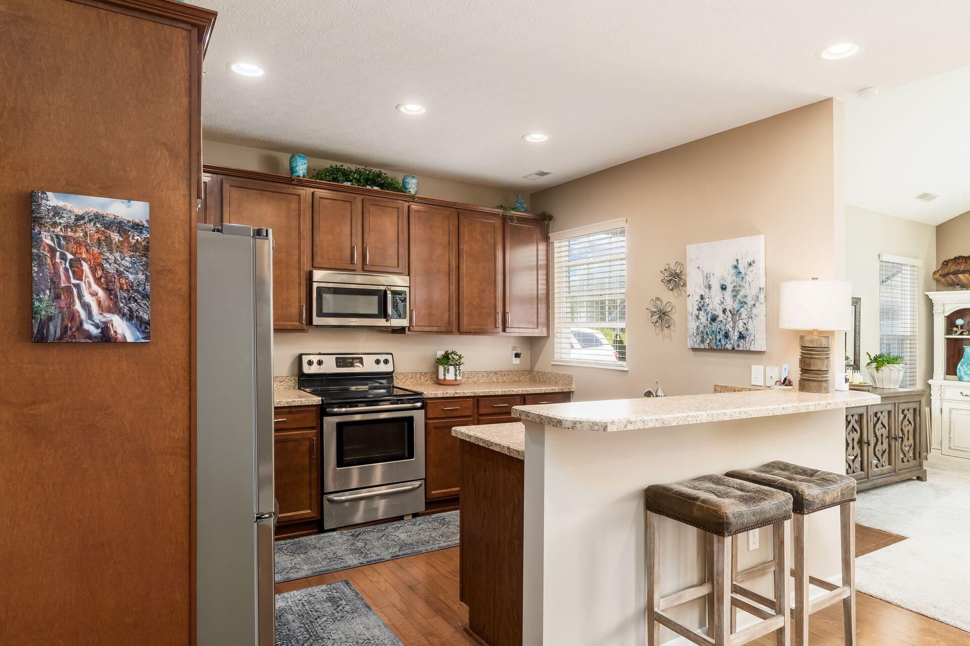 4250 Stream Bank Lane, Hilliard, Ohio image 13