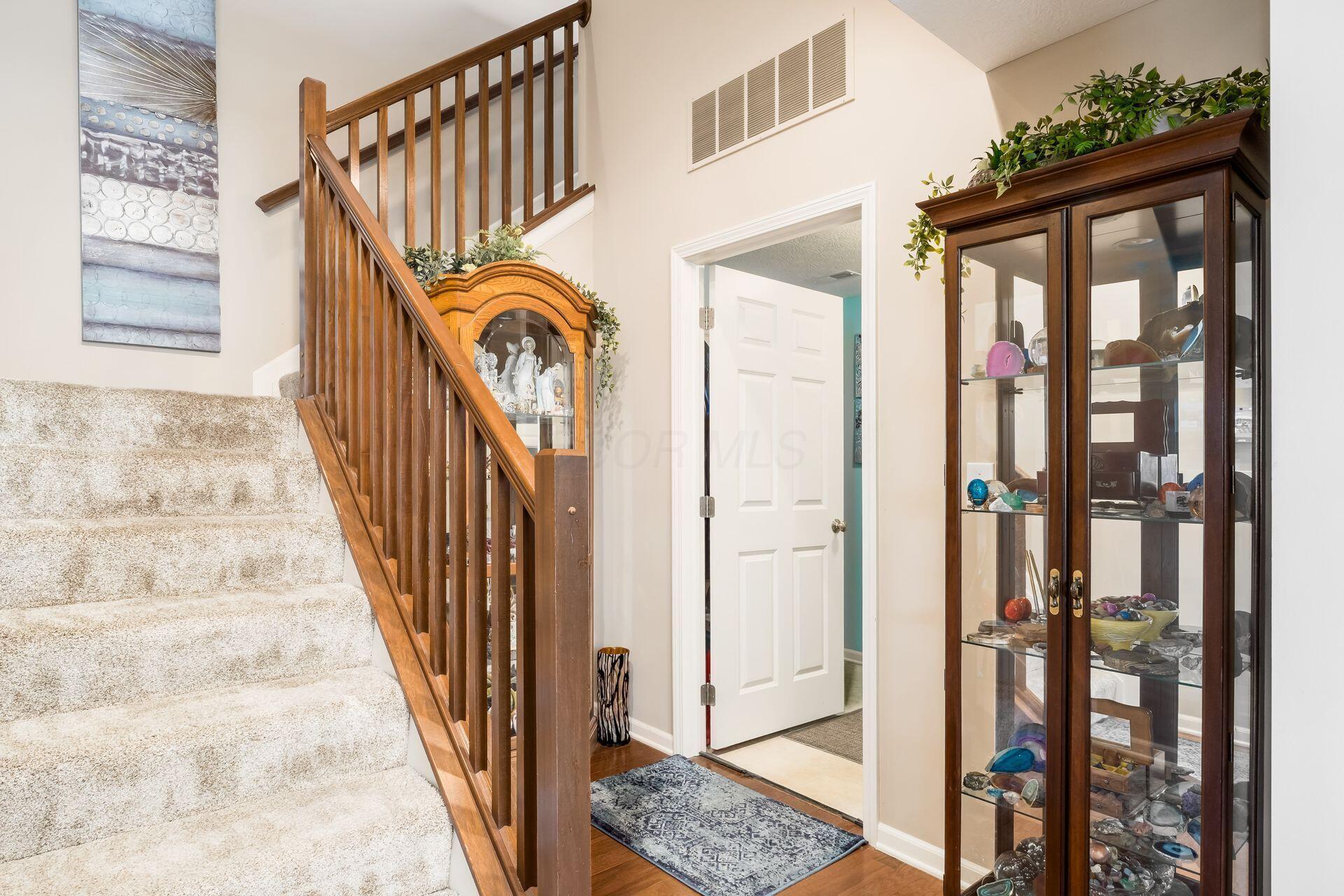 4250 Stream Bank Lane, Hilliard, Ohio image 28