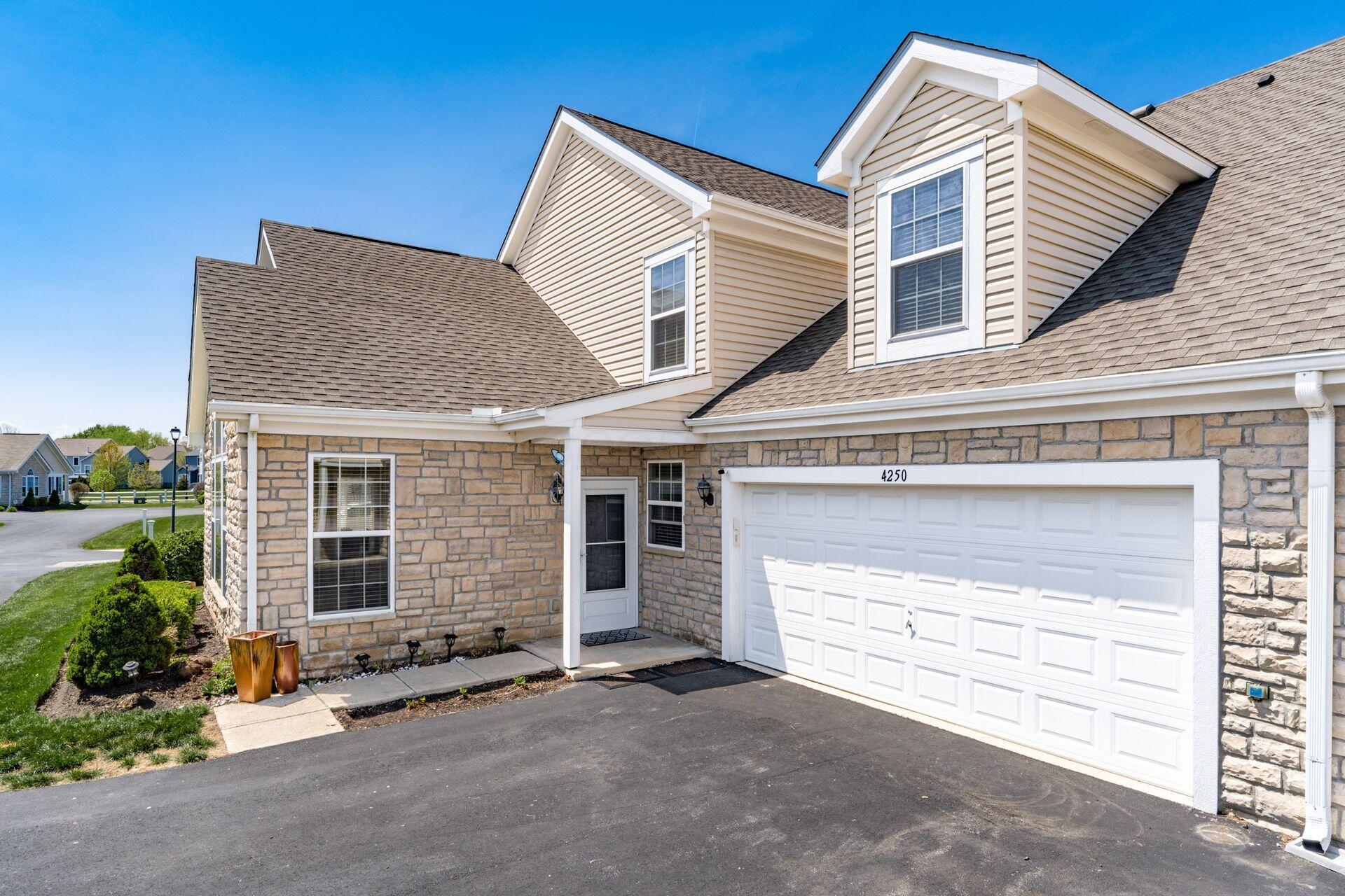 4250 Stream Bank Lane, Hilliard, Ohio image 2