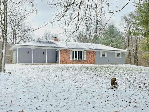 Photo of 8870 Lott Road, Marengo, OH 43334 (MLS # 226005155)