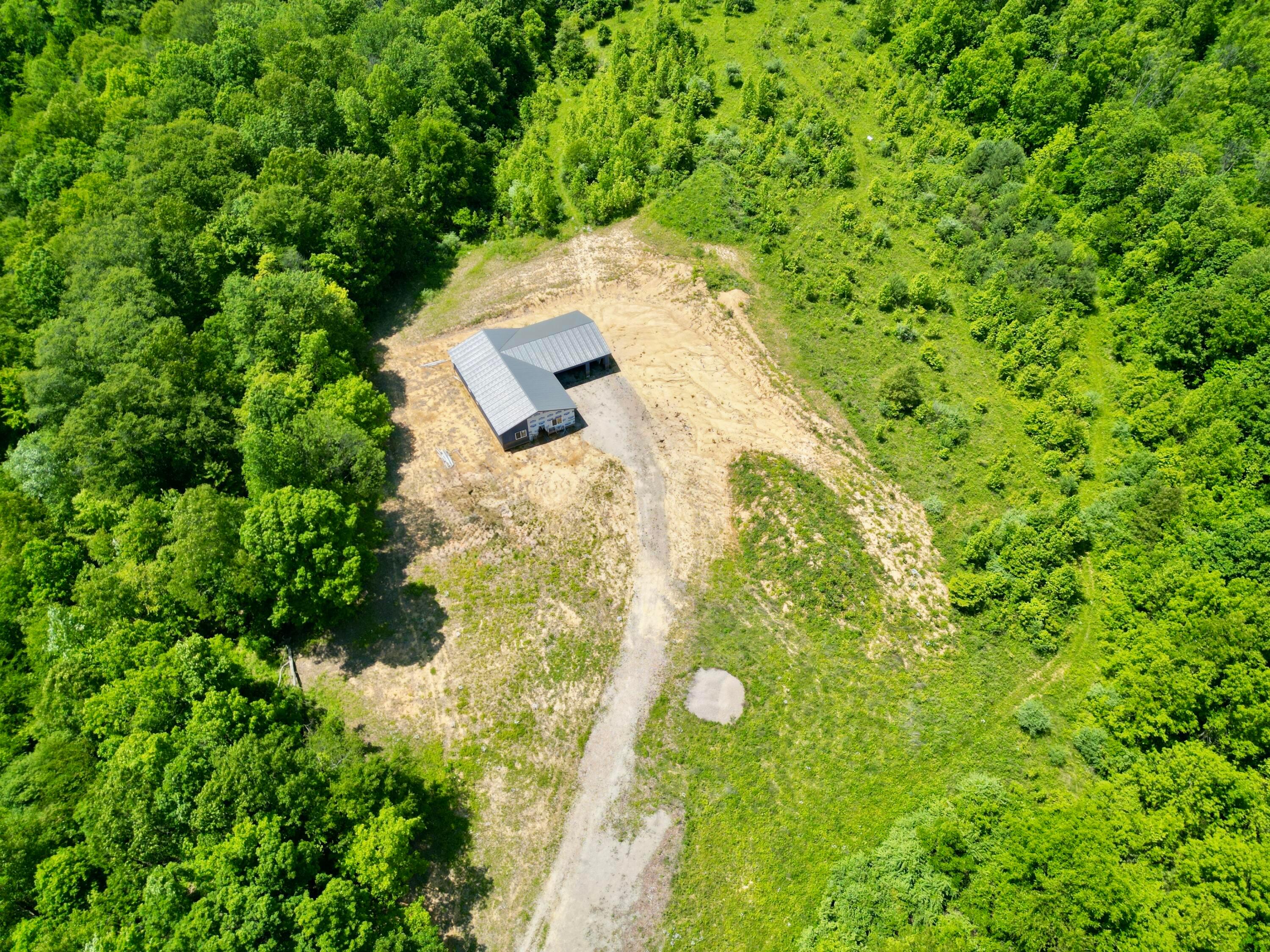 9811 Green Valley Road, Chandlersville, Ohio image 28