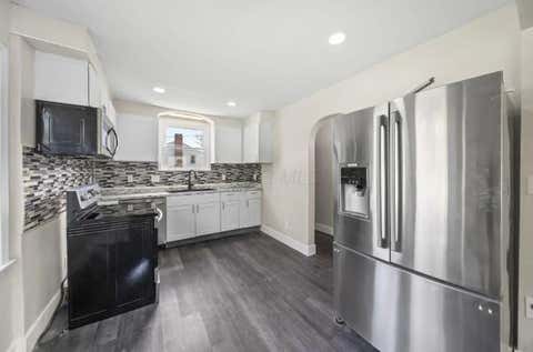 Tiny photo for 1676 E Lakeview Avenue, Columbus, OH 43224 (MLS # 226028916)